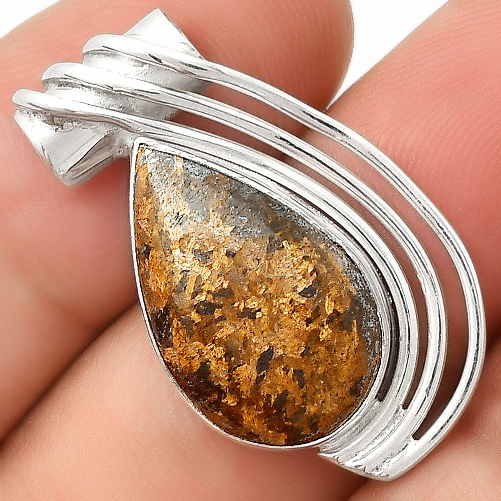 Natural Bronzite Pendant P-1432 SDP126589