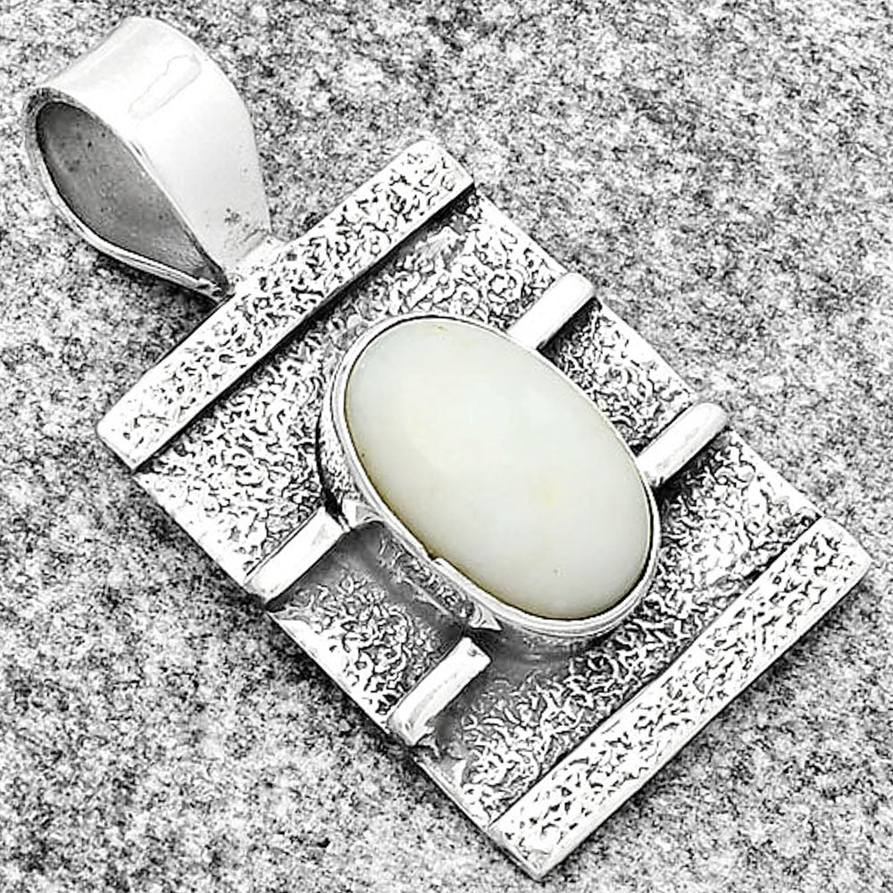 Natural White Opal Pendant P-1658 SDP126634