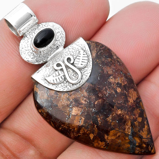 Natural Bronzite & Black Onyx Pendant P-1545 SDP127248
