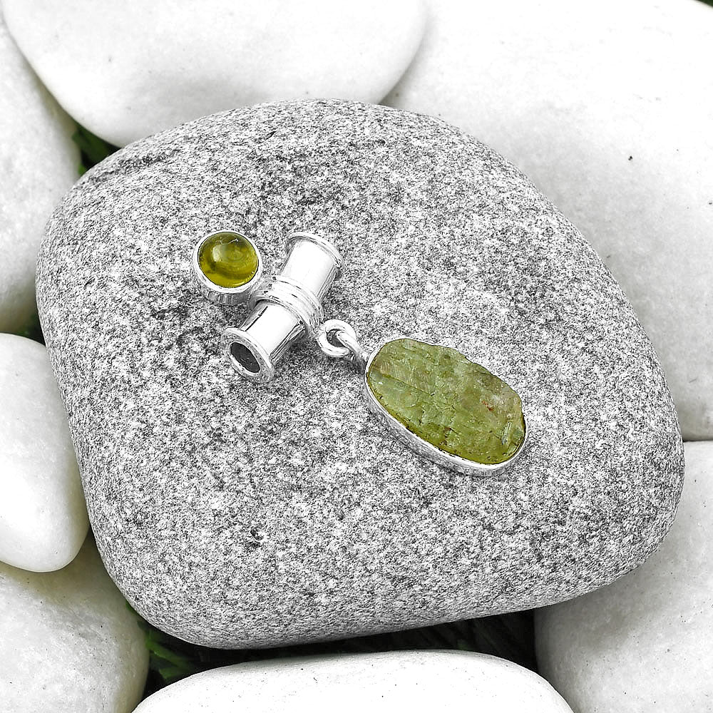 Green Kyanite Rough - India & Peridot Pendant P-1337 SDP127594