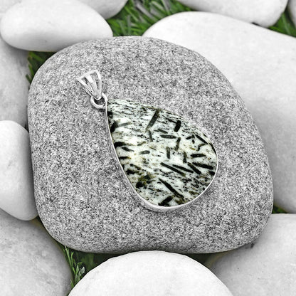 Natural Hornblende Pendant P-1001 SDP128340