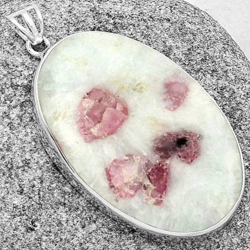 Natural Pink Tourmaline in Quartz Pendant P-1001 SDP128410
