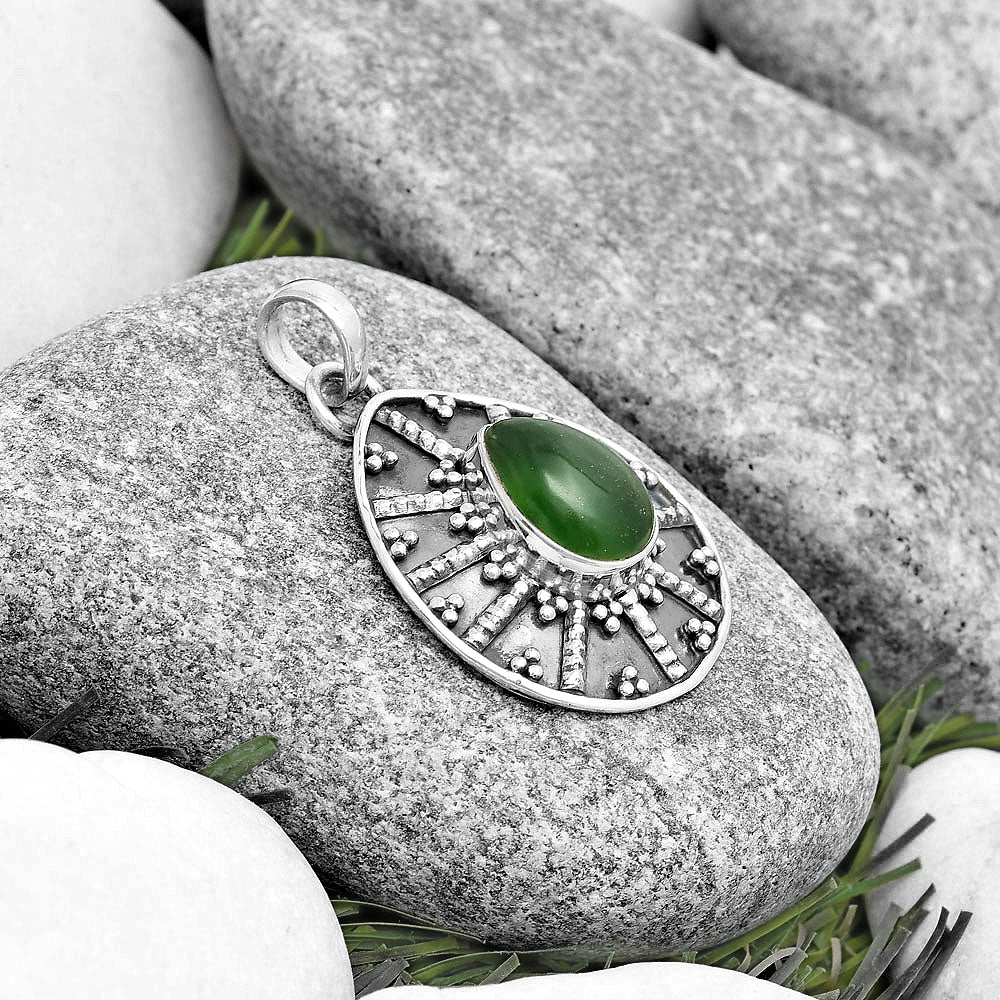 Natural Nephrite Jade - Canada Pendant P-1465 SDP129091