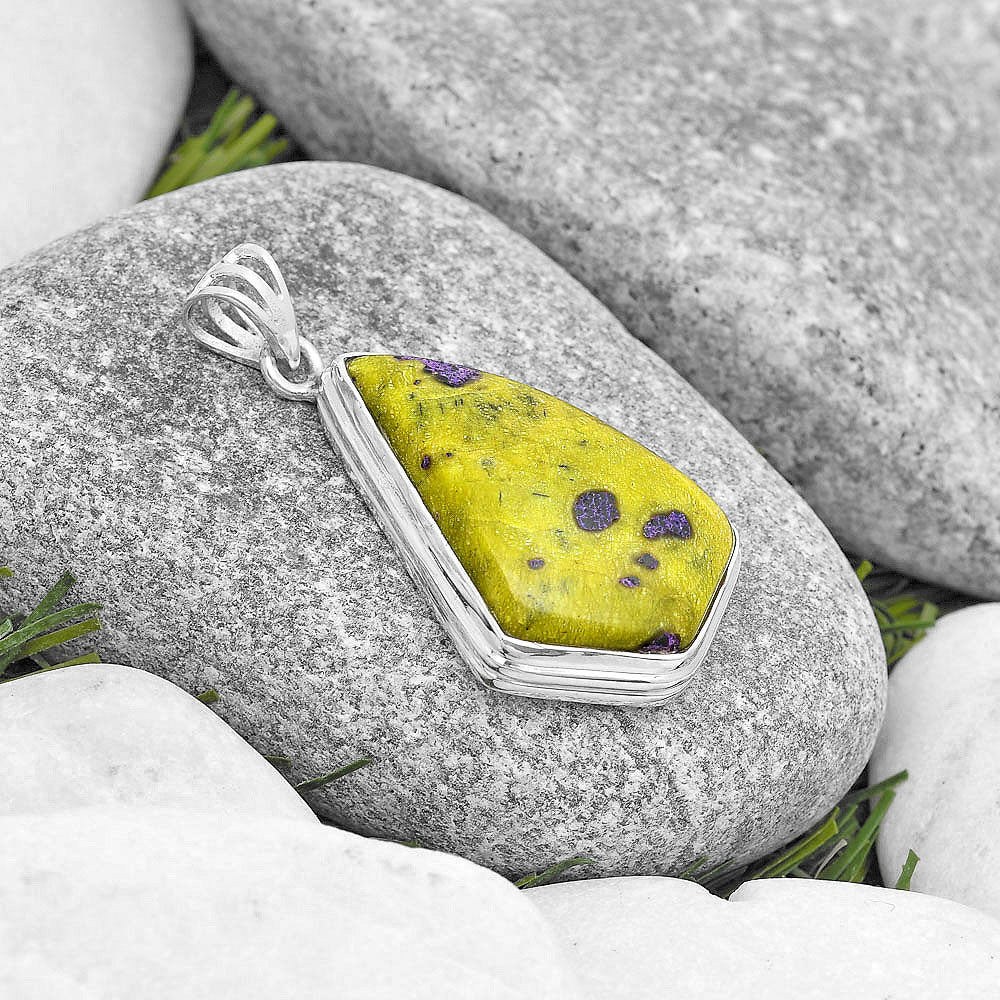 Natural Stichtite Pendant P-1050 SDP129765