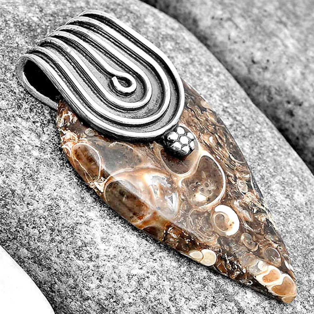 Natural Turtella Jasper - USA Pendant P-1584 SDP130399