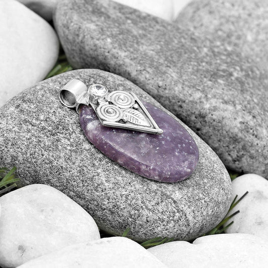 Owl - Purple Lepidolite & Zircon Pendant P-1649 SDP130420