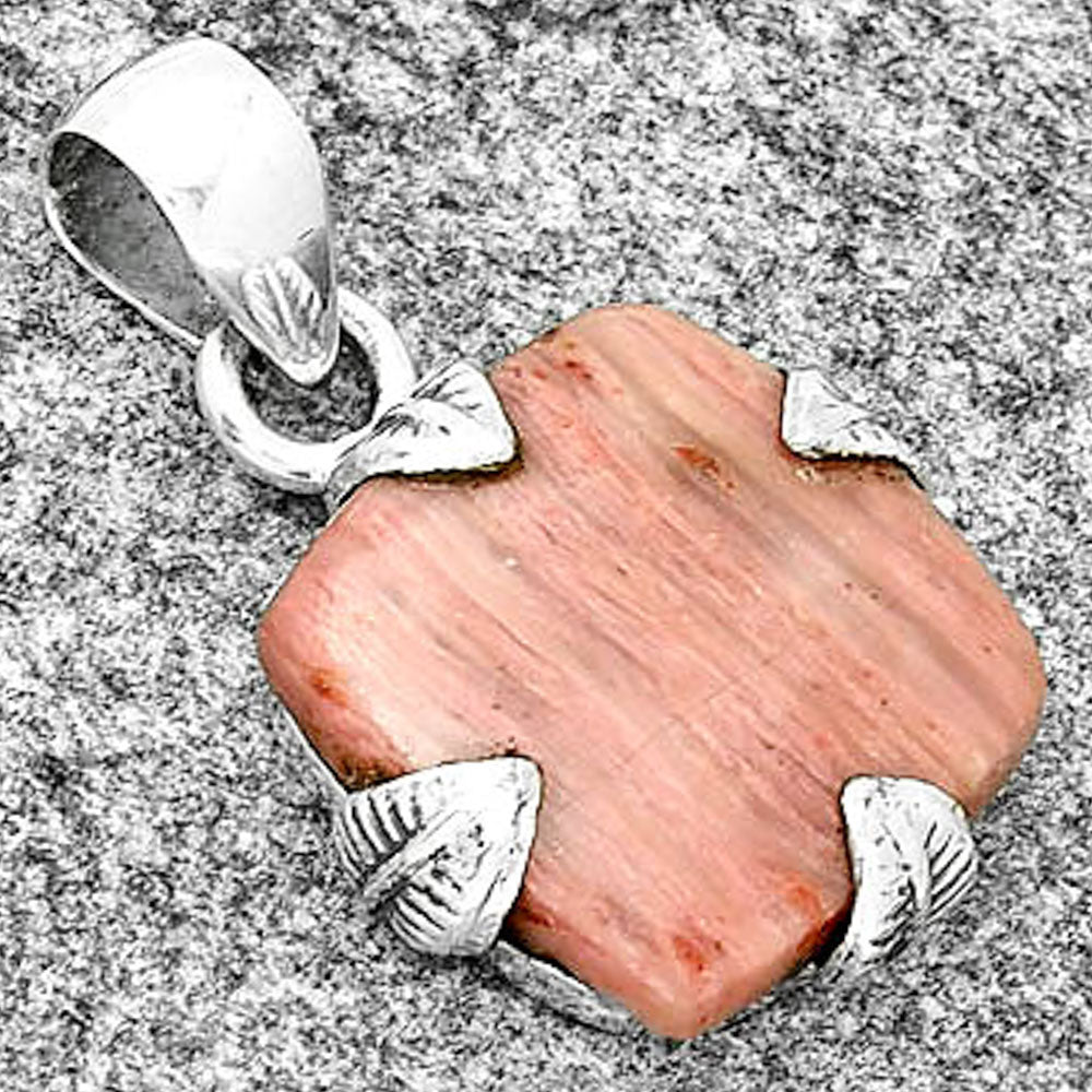 Natural Pink Tulip Quartz Pendant P-1548 SDP130999