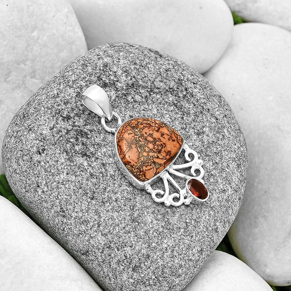 Natural Indian Paint Gemstone & Garnet Pendant P-1594 SDP131083