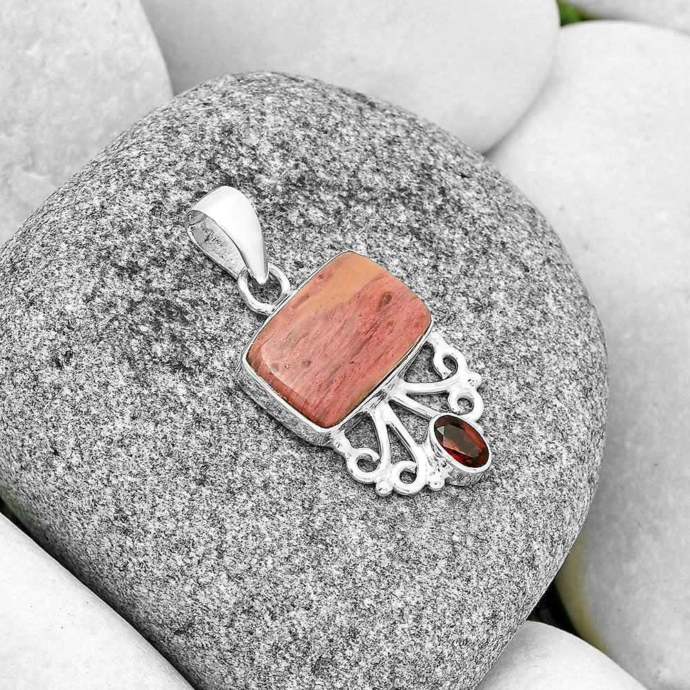Natural Pink Tulip Quartz & Garnet Pendant P-1594 SDP131096
