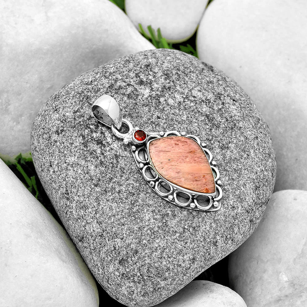 Natural Pink Tulip Quartz & Garnet Pendant P-1080 SDP131787