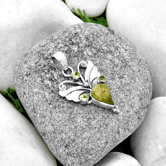 Green Kyanite Rough - India & Peridot Pendant P-1466 SDP131828