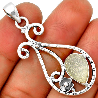 White Titanium Druzy Pendant P-1714 SDP131902