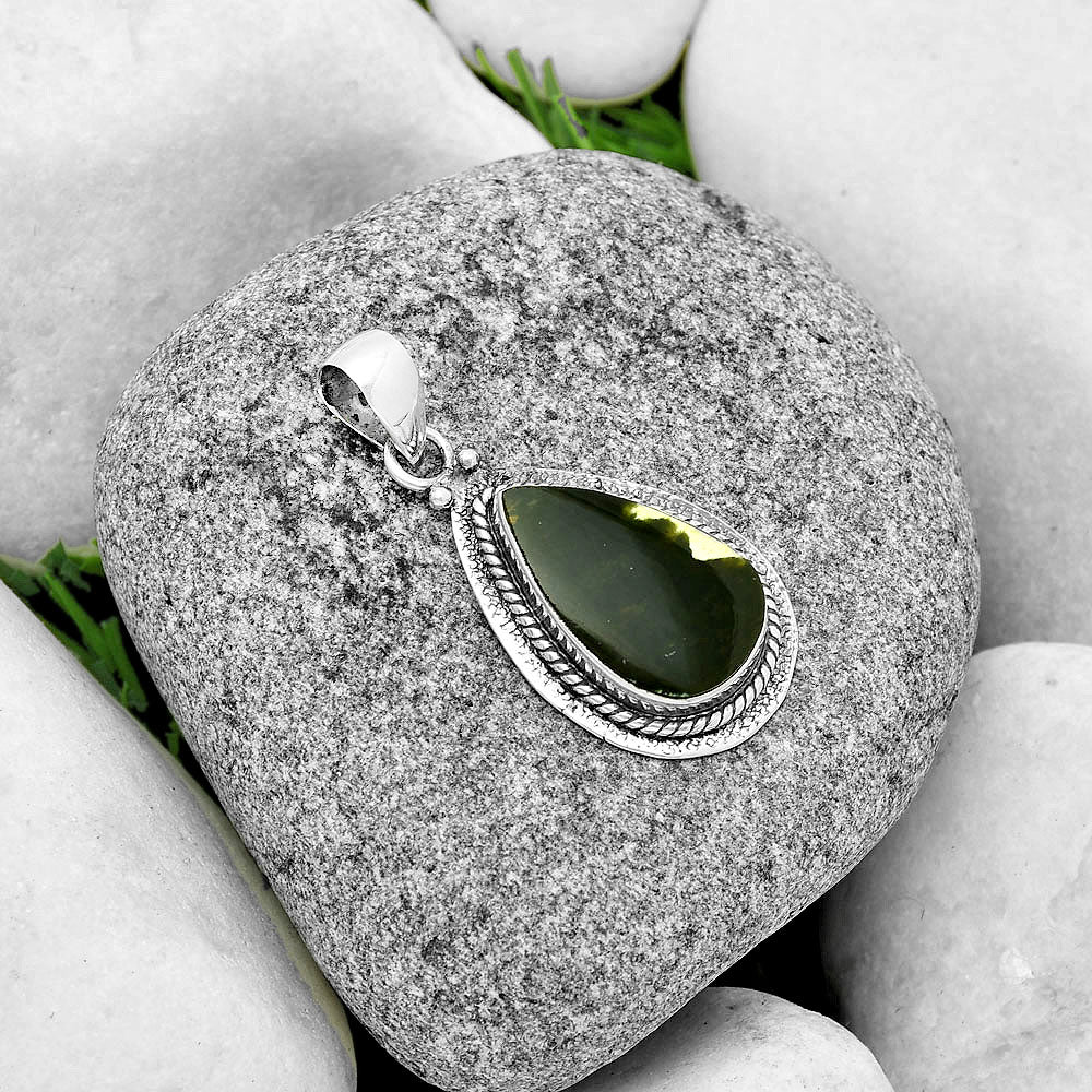 Natural Chrome Chalcedony Pendant P-1181 SDP131976