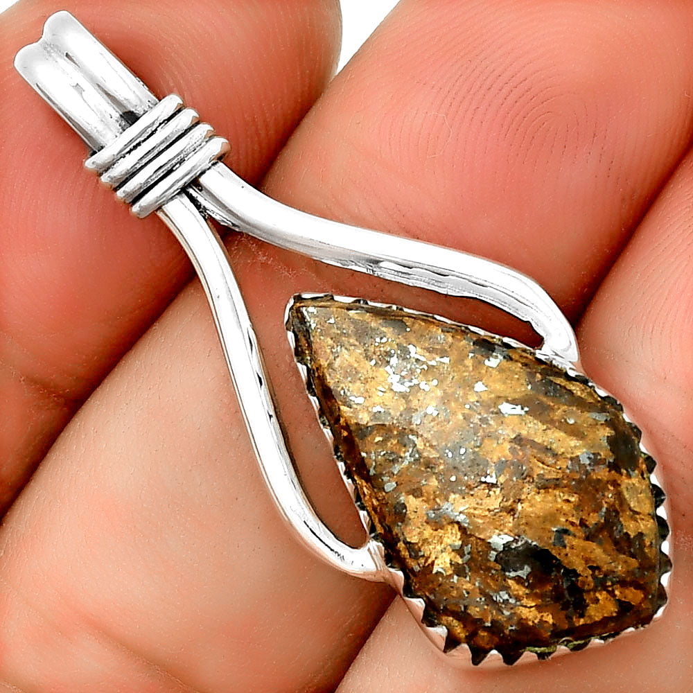 Natural Bronzite Pendant P-1587 SDP131985