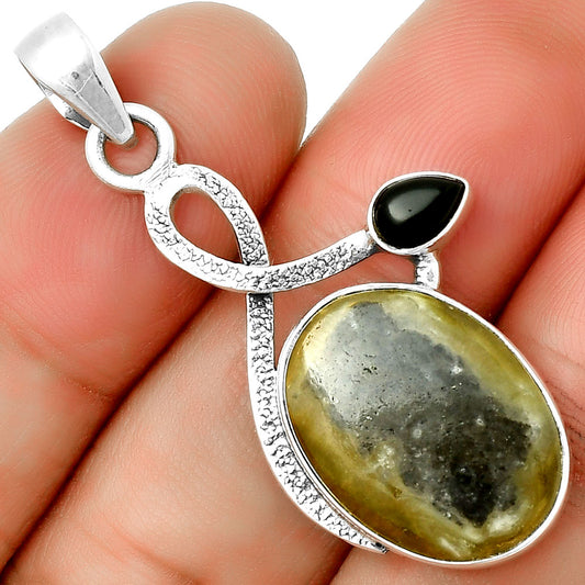 Australian Prehnite & Black Onyx Pendant P-1111 SDP132011