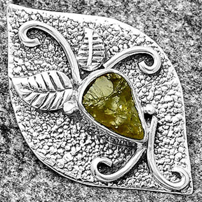 Natural Rare Kornerupine Rough Pendant P-1518 SDP132181