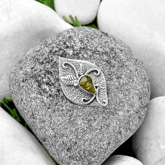 Natural Rare Kornerupine Rough Pendant P-1518 SDP132181