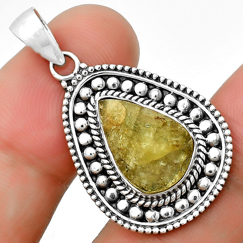 Natural Green Kyanite Rough - India Pendant P-1578 SDP132611