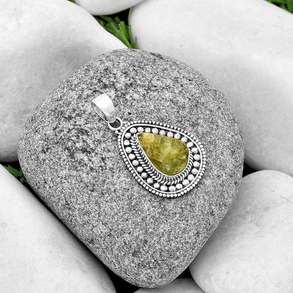 Natural Green Kyanite Rough - India Pendant P-1578 SDP132611