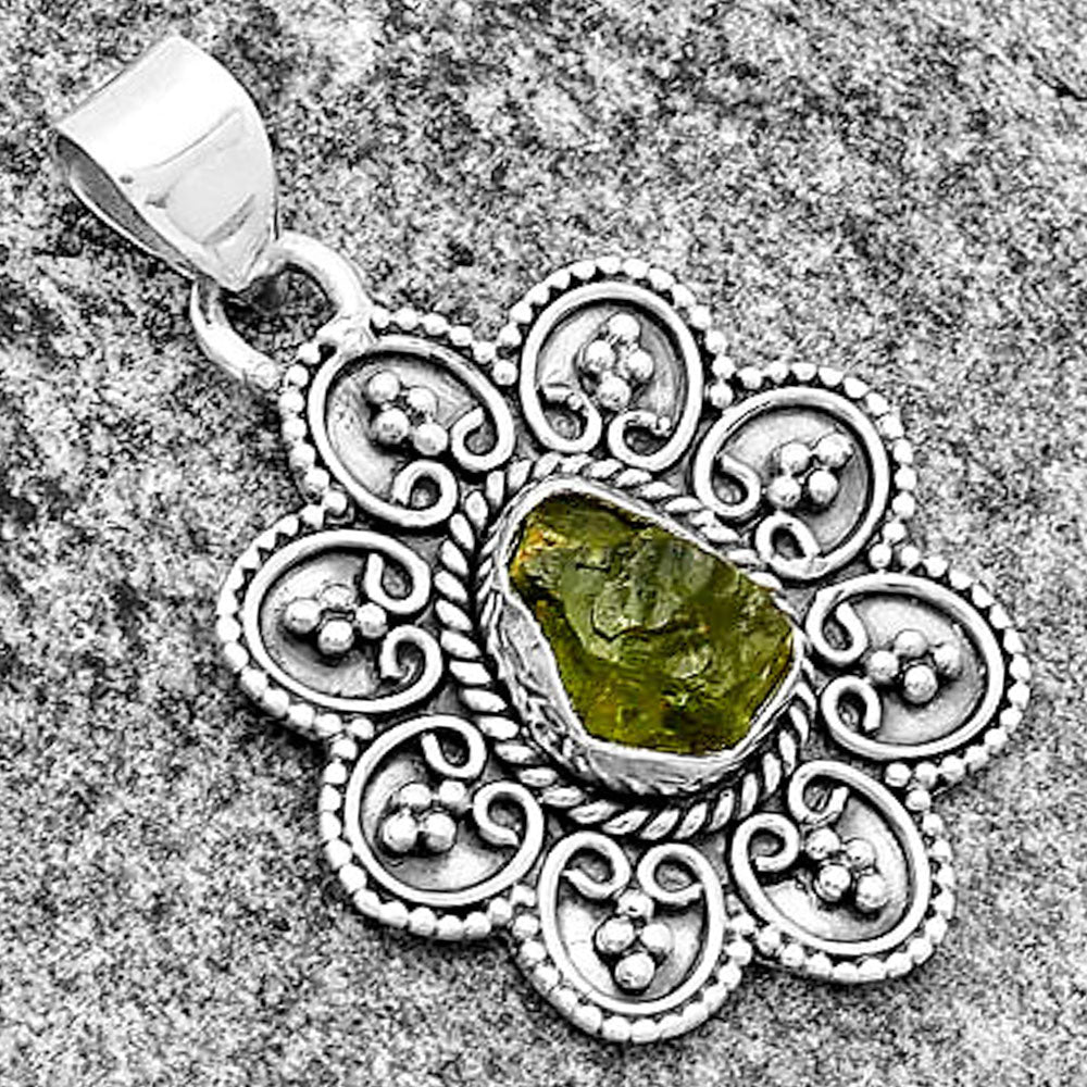 Green Apatite Rough - Madagascar Pendant P-1214 SDP132676