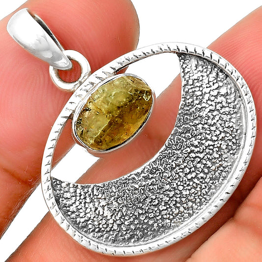 Natural Green Kyanite Rough - India Pendant P-1630 SDP133032