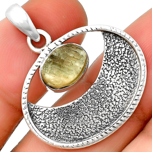 Natural Green Kyanite Rough - India Pendant P-1630 SDP133055