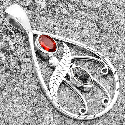 Natural Herkimer Diamond USA & Garnet Pendant P-1376 SDP133101