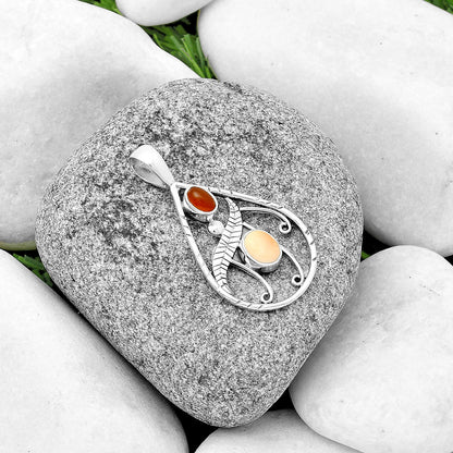 Natural Spiny Oyster Shell & Carnelian Pendant P-1376 SDP133112