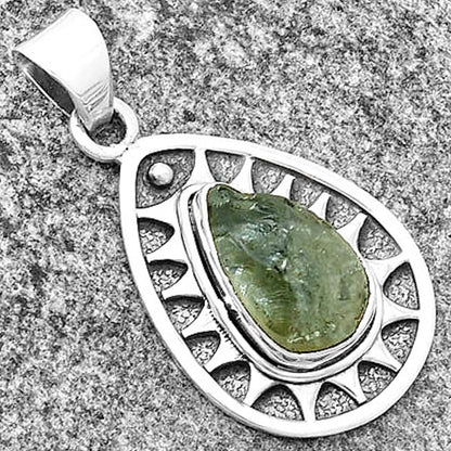 Natural Aquamarine Rough - Brazil Pendant P-1147 SDP133388