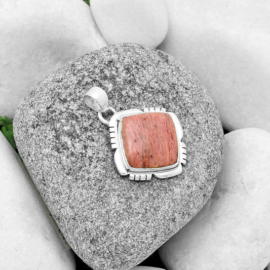 Natural Pink Tulip Quartz Pendant P-1179 SDP133453