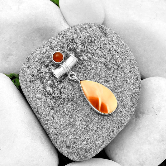 Natural Spiny Oyster Shell & Carnelian Pendant P-1337 SDP133700