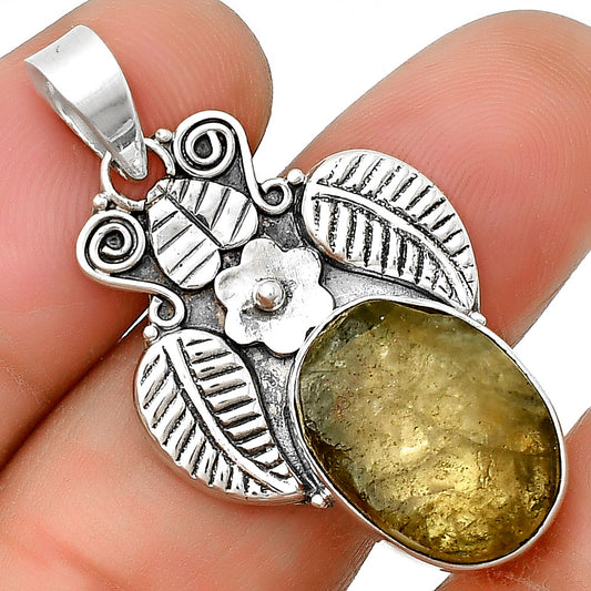 Green Kyanite Rough Pendant P-1419 SDP134352