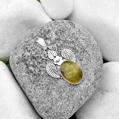 Green Kyanite Rough Pendant P-1419 SDP134352