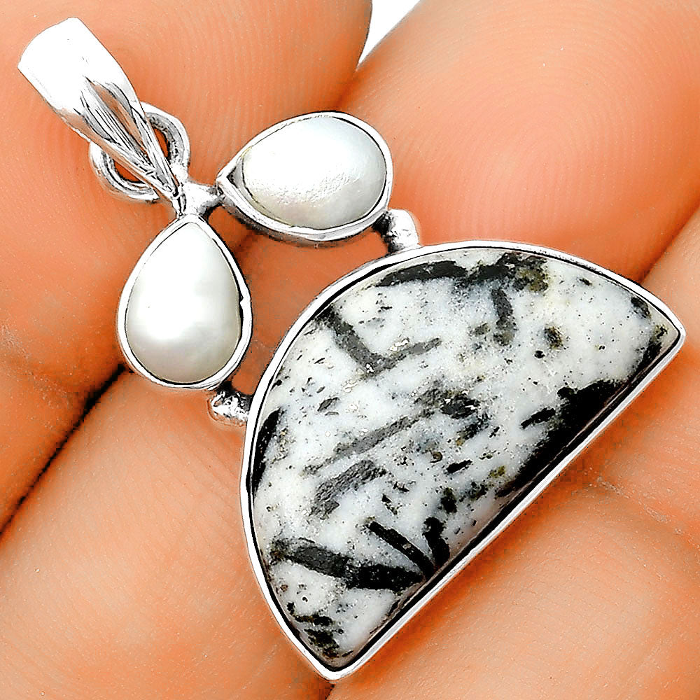 Natural Hornblende & Pearl Pendant P-1083 SDP135581