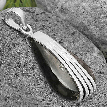 Natural Hypersthene - Canada Pendant P-1302 SDP136042