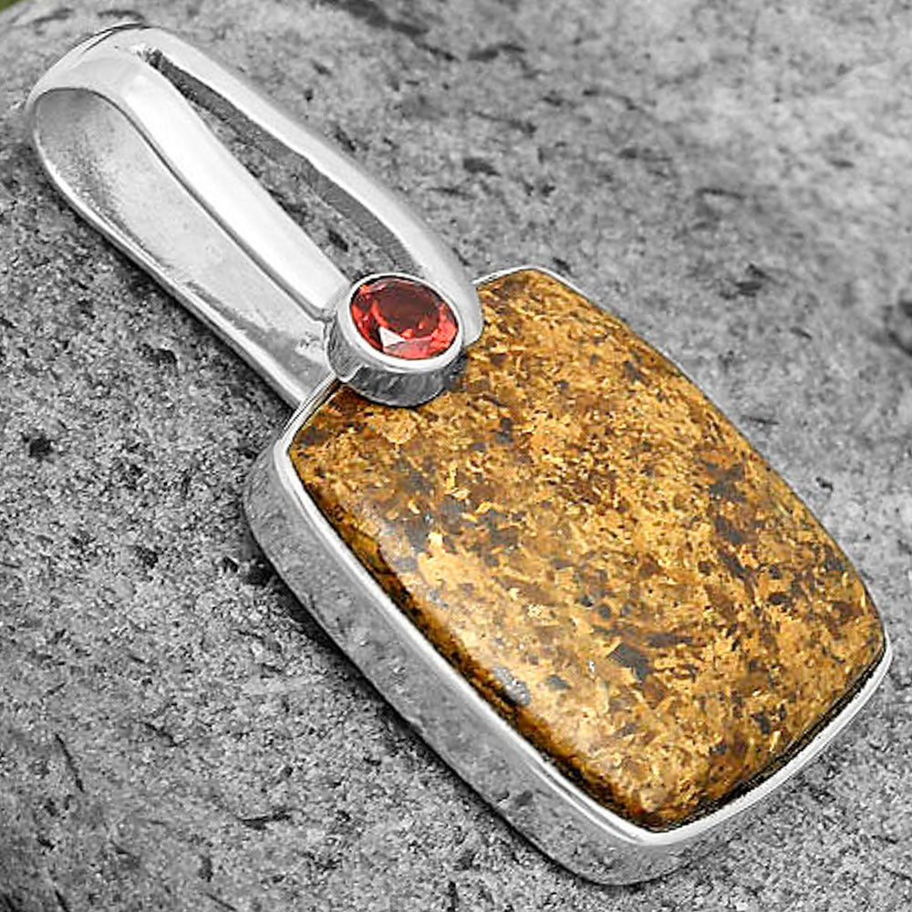 Natural Bronzite & Garnet Pendant P-1606 SDP136181