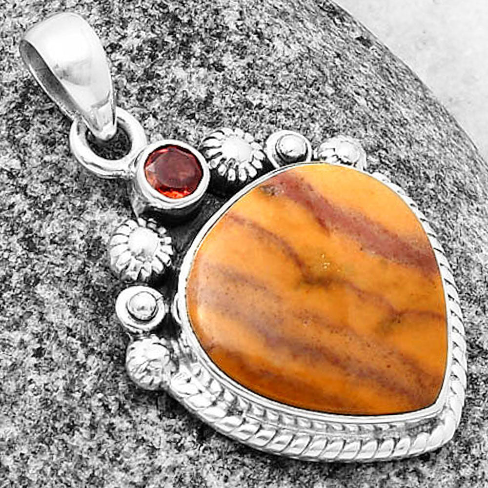 Natural Red Mookaite & Garnet Pendant P-1616 SDP137075