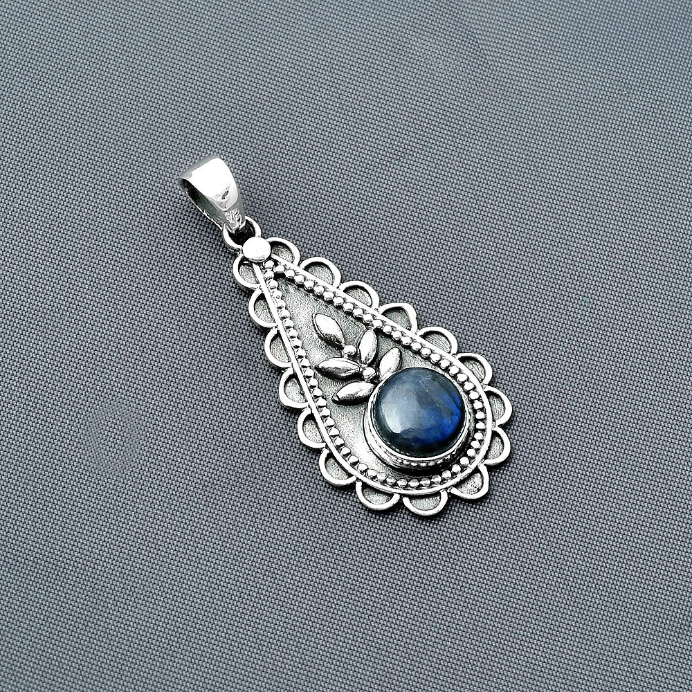 Blue Fire Labradorite - Madagascar Pendant P-1033 SDP137956