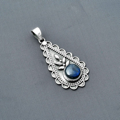 Blue Fire Labradorite - Madagascar Pendant P-1033 SDP137956