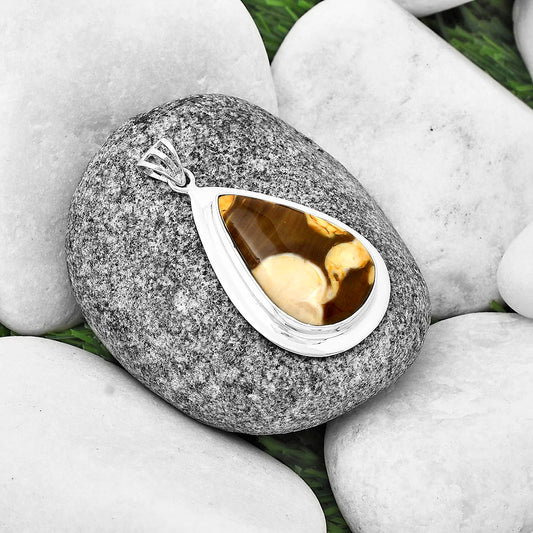 Natural Peanut Wood Pendant P-1076 SDP138809