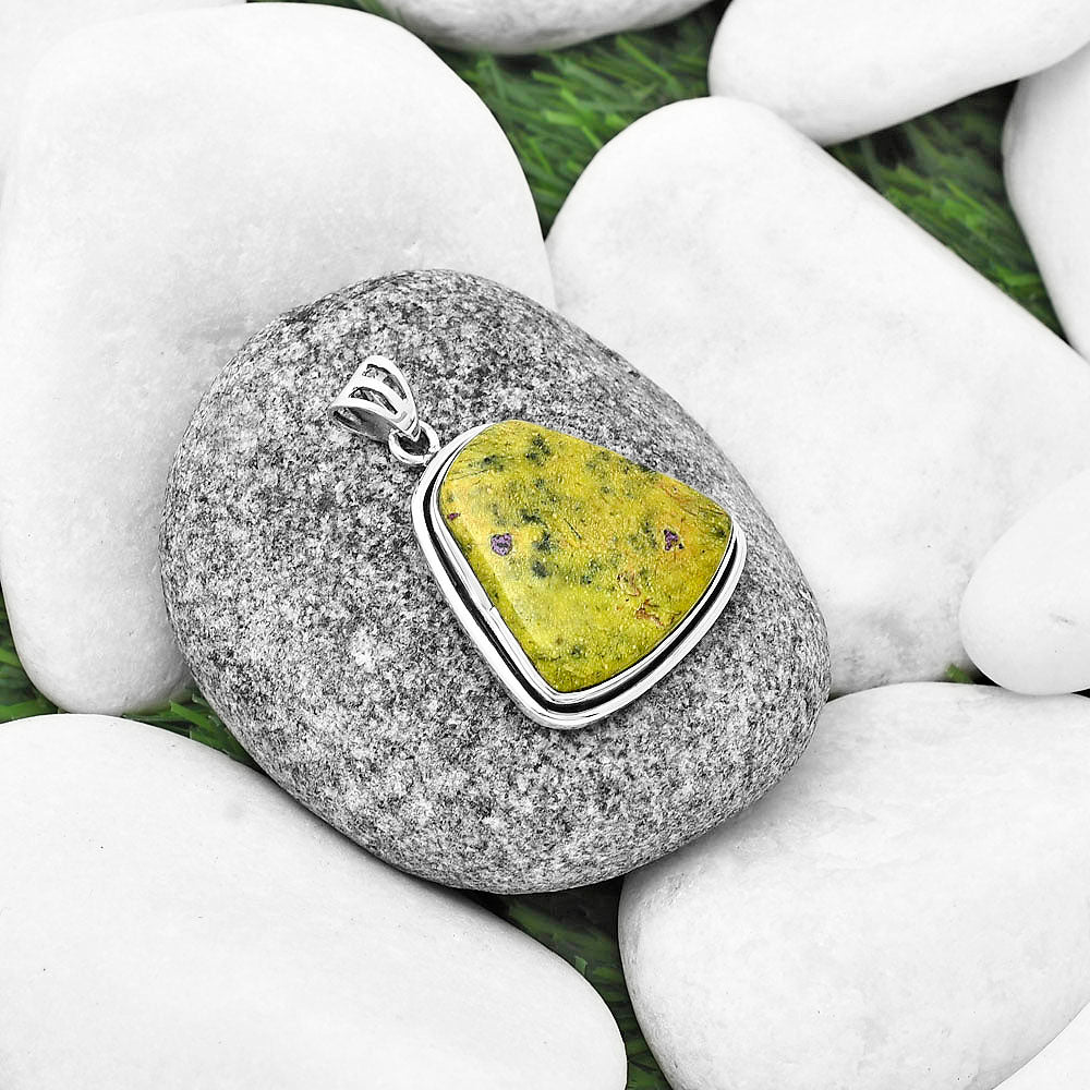 Natural Stichtite Pendant P-1050 SDP138909