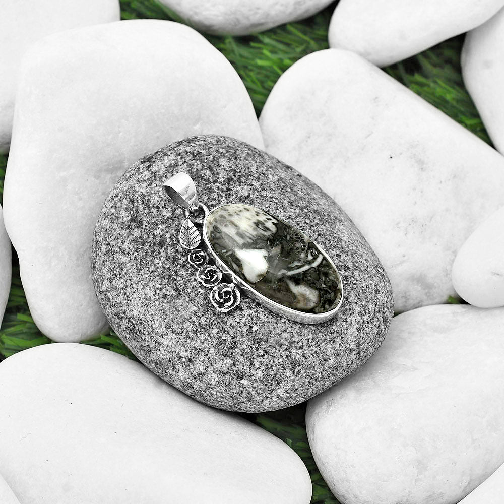Floral - Mexican Cabbing Fossil Pendant P-1070 SDP138927