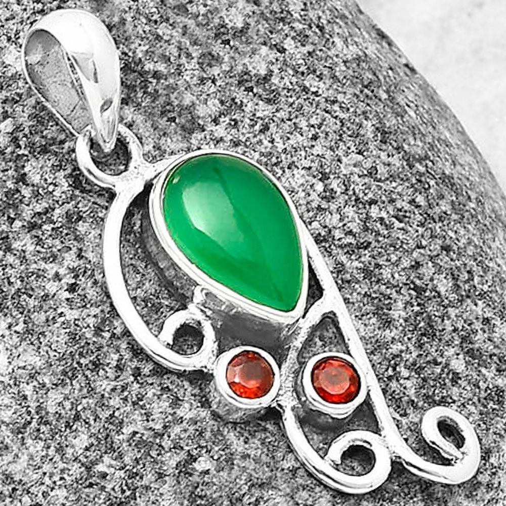 Natural Green Onyx & Garnet Pendant P-1039 SDP139319
