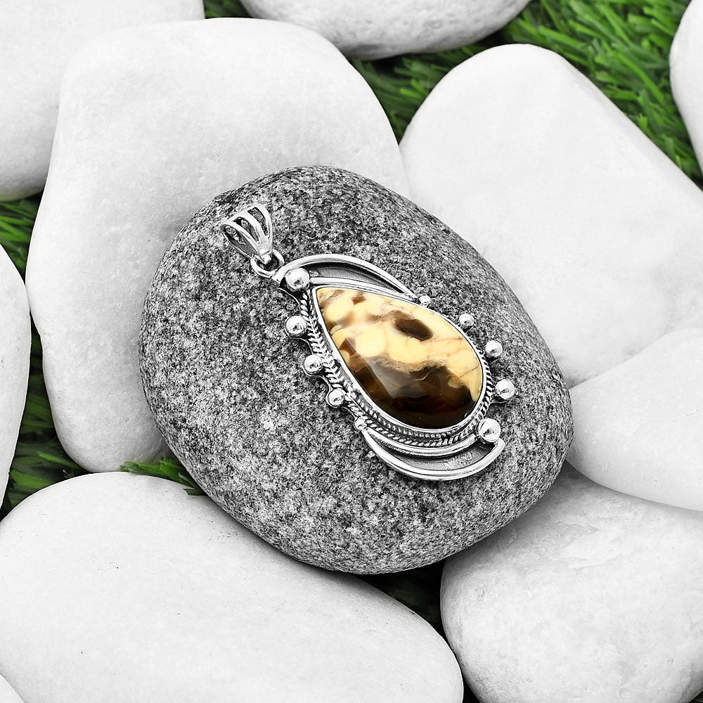 Natural Peanut Wood Pendant P-1012 SDP139836