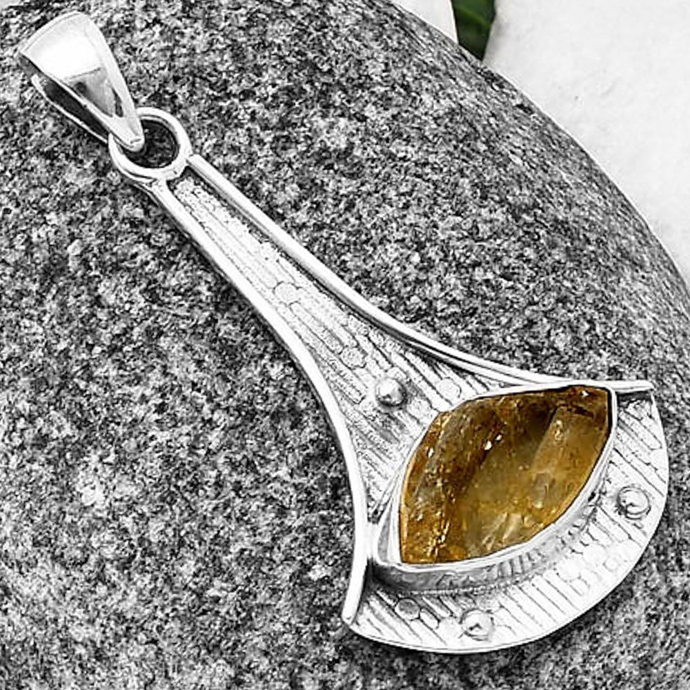 Natural Yellow Scapolite Rough Pendant P-1195 SDP140255