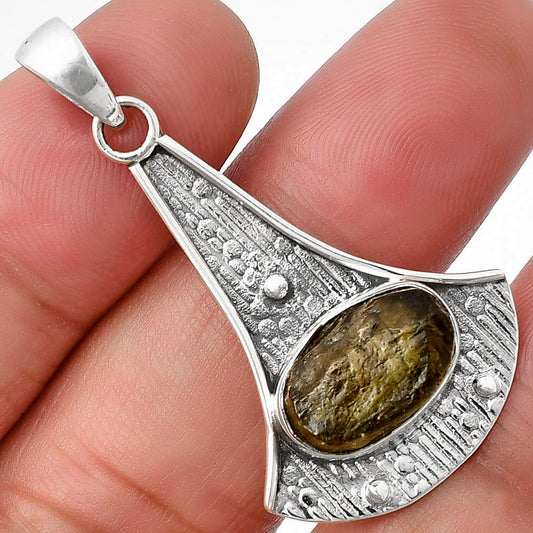Natural Rare Kornerupine Rough Pendant P-1195 SDP140258