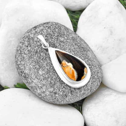 Natural Peanut Wood Pendant P-1076 SDP140488