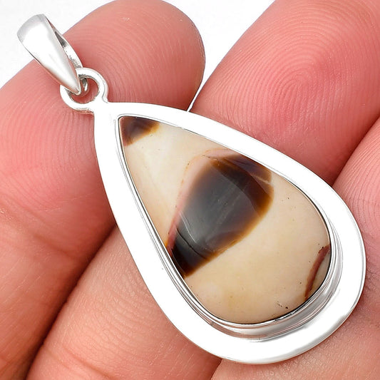 Natural Peanut Wood Pendant P-1076 SDP140497