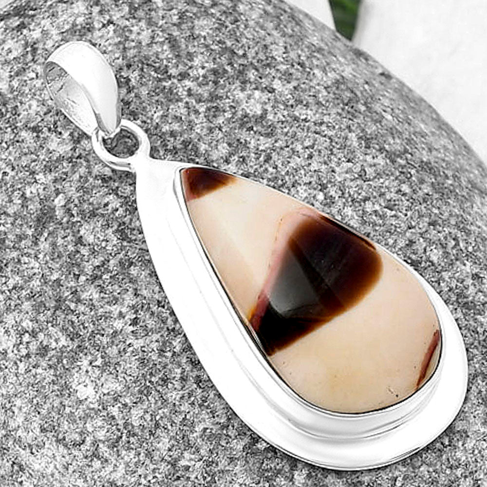 Natural Peanut Wood Pendant P-1076 SDP140497