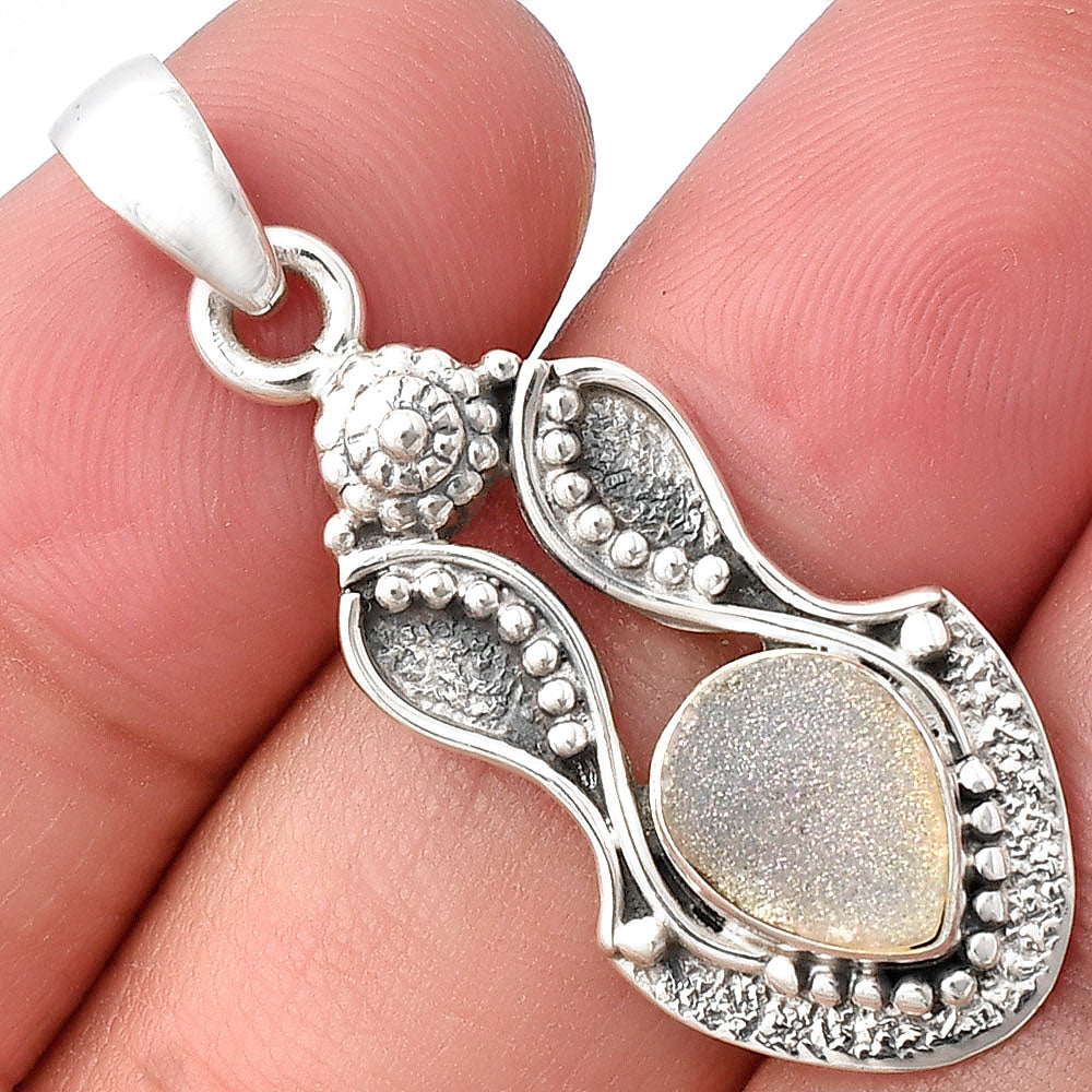 White Titanium Druzy Pendant P-1277 SDP140562